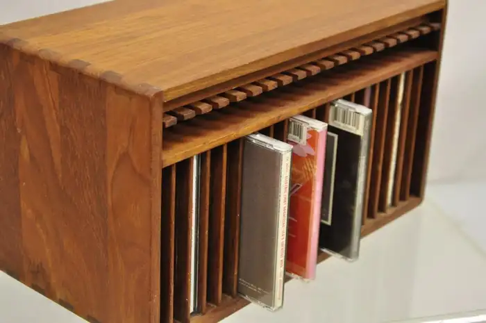 Retro Teak MCM CD Stand with CD Eject Button
